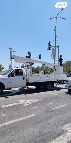 מודעת רכב פורד