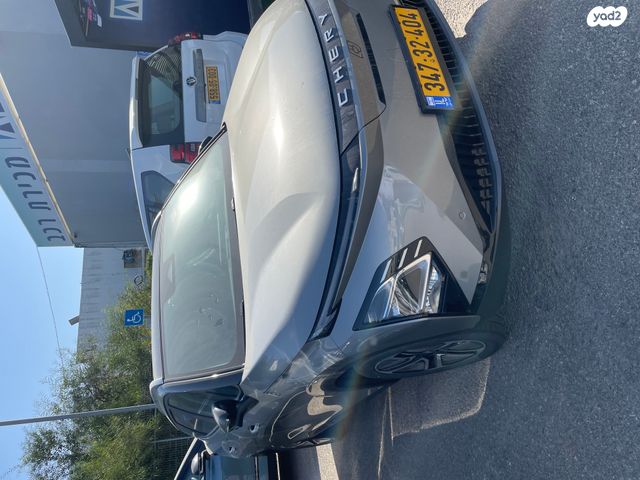 מודעת רכב צ׳רי FX