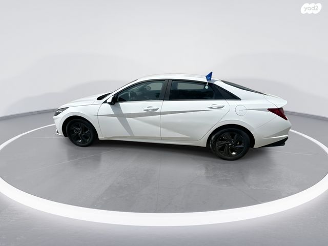 יונדאי אלנטרה