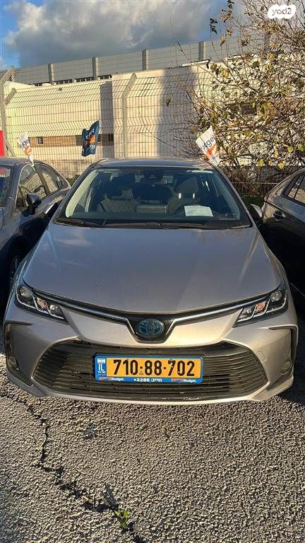 טויוטה קורולה