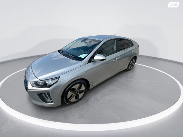 יונדאי איוניק