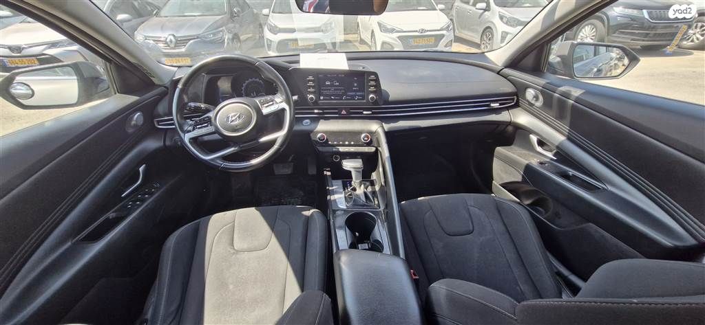 יונדאי אלנטרה