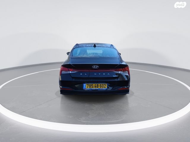 יונדאי אלנטרה