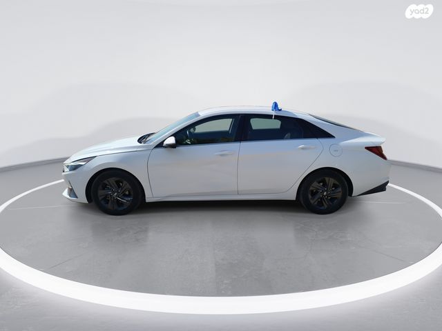 יונדאי אלנטרה