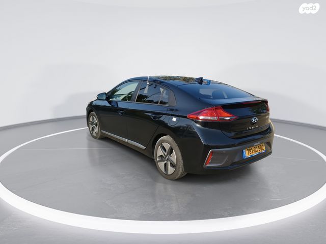 יונדאי איוניק