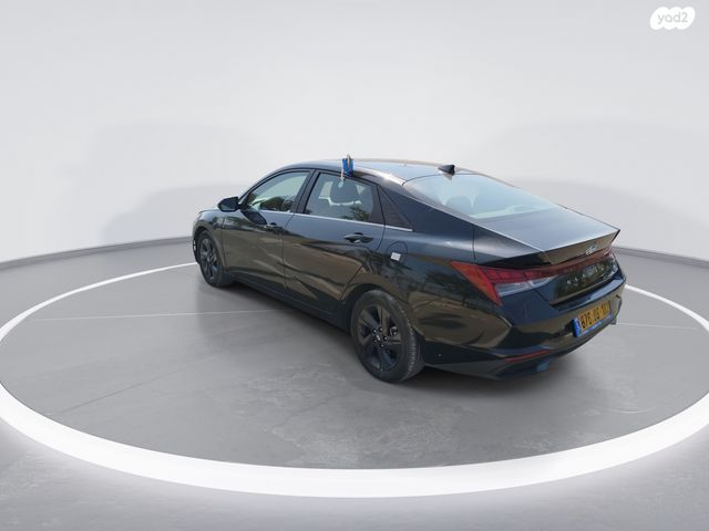 יונדאי אלנטרה