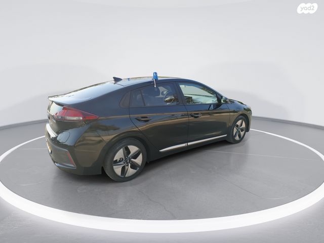 יונדאי איוניק