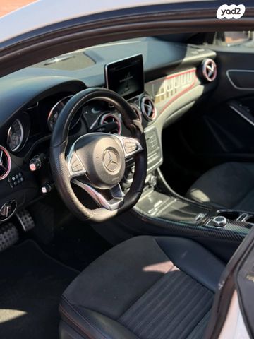 מרצדס-בנץ CLA