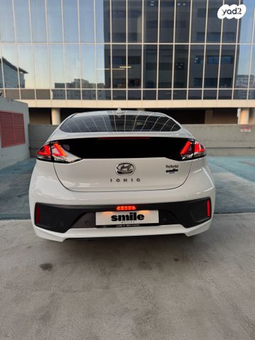 יונדאי איוניק