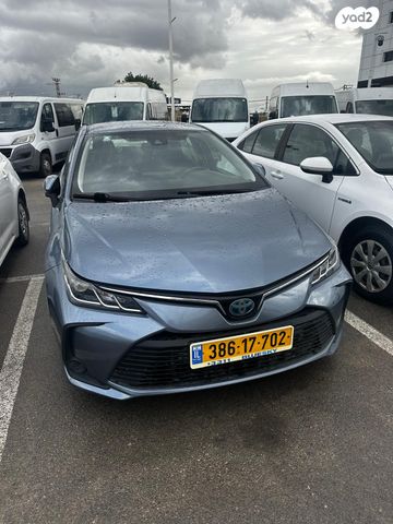 מודעת רכב טויוטה קורולה