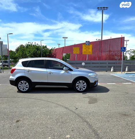 סוזוקי קרוסאובר