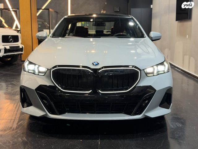 מודעת רכב ב מ וו סדרה 5 1