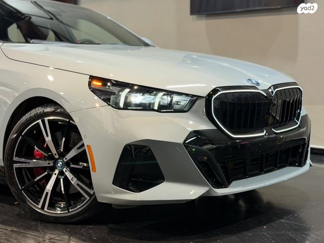 מודעת רכב ב מ וו סדרה 5 2