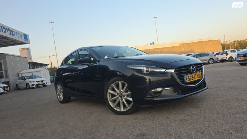 מודעת רכב מאזדה 3