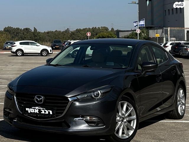 מודעת רכב מאזדה 3
