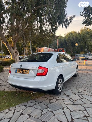 סקודה ראפיד