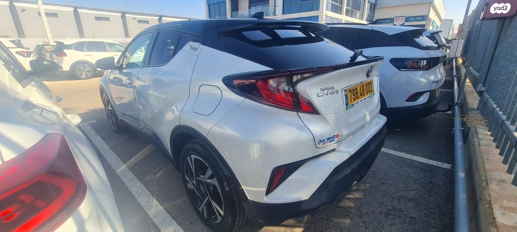 טויוטה C-HR