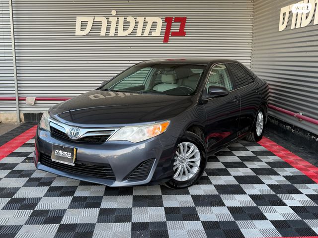 טויוטה קאמרי