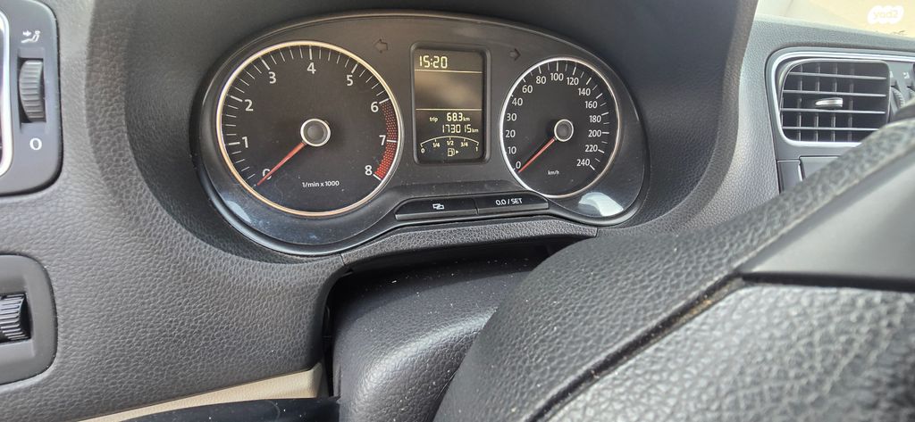 פולקסווגן פולו 