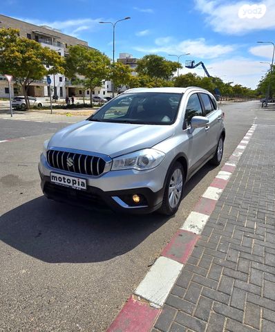 מודעת רכב סוזוקי קרוסאובר