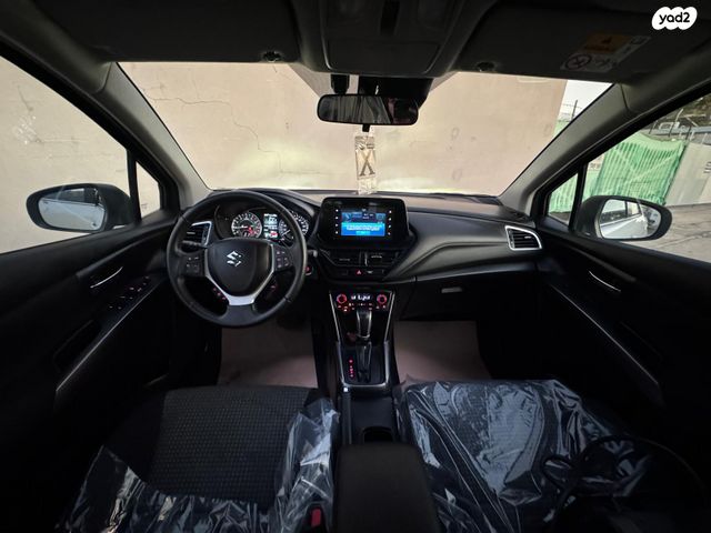 סוזוקי S-Cross