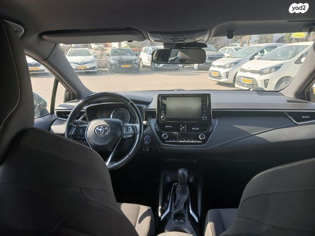 טויוטה קורולה