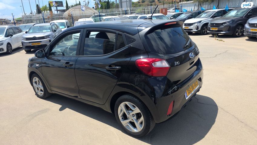 יונדאי i10