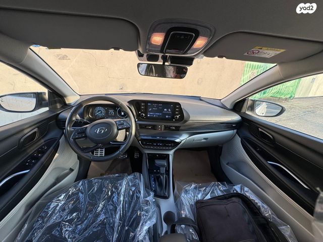 יונדאי באיון