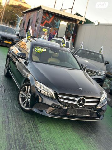 מודעת רכב מרצדס-בנץ C-class