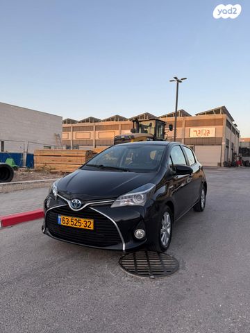 מודעת רכב טויוטה יאריס