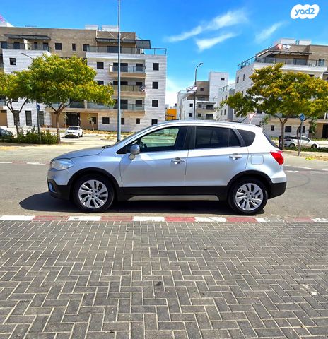 סוזוקי קרוסאובר