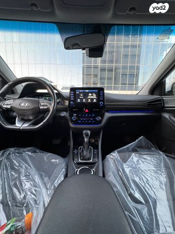 יונדאי איוניק