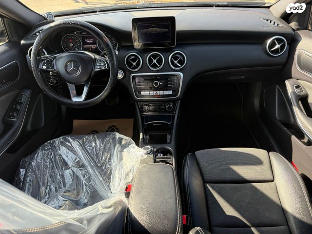 מרצדס-בנץ A-class