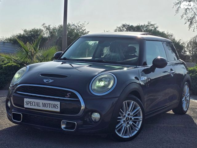 מודעת רכב מיני קופר