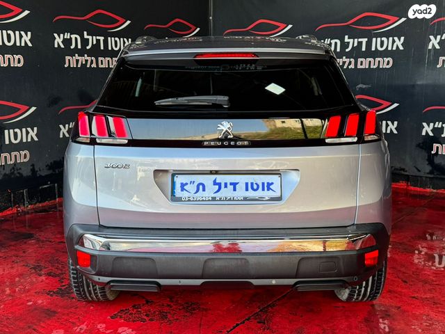 פיג'ו 3008