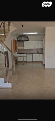 גג/ פנטהאוז, חיים ברלב 6, נווה סביון, אור יהודה