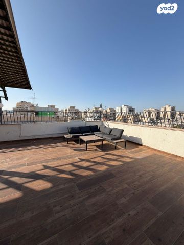 קרית שמונה 9