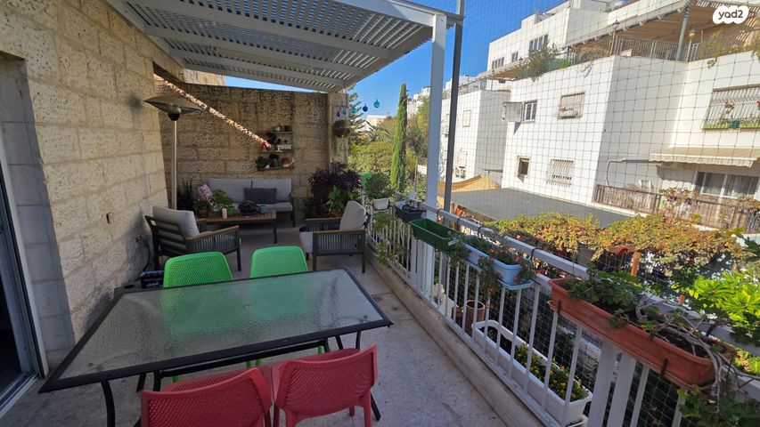 דופלקס, עמק איילון 48, הפרחים, מודיעין מכבים רעות