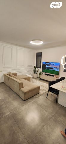 גג/ פנטהאוז, יצחק שמיר 19, רמת יורם, נתיבות