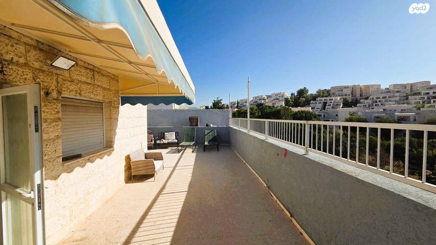 דופלקס, עמק איילון 48, הפרחים, מודיעין מכבים רעות