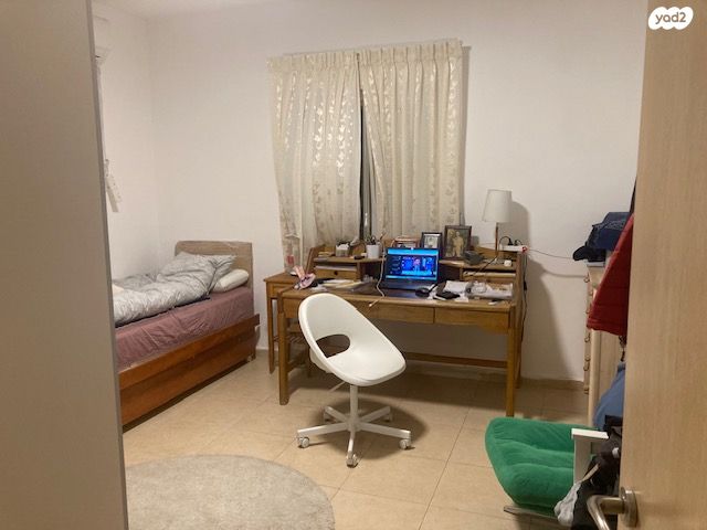 דירה, קורא הדורות 35, תלפיות, ירושלים