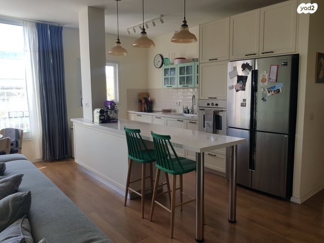 דירה, השרון 1, רסקו א', חולון