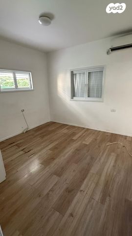 דירה, יהודה הלוי 11, מרכז העיר דרום, נתניה