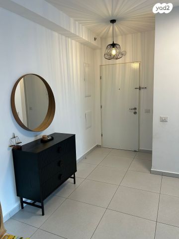 דירה, רועי קליין 10, קרית קריניצי, רמת גן