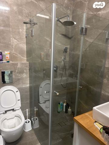 דירת גן, שושנה דמארי 3, קרית האמנים, מצליח, רמלה