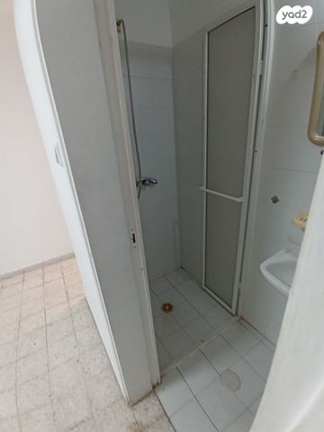 דירת גן, המצביאים 4, נאות יצחק, לוד