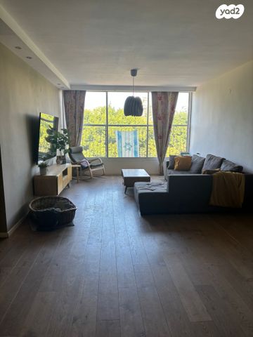 דירה, הרב בר שאול 8, א' / צפון מזרח העיר, רחובות