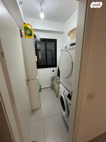 דירה, רועי קליין 10, קרית קריניצי, רמת גן