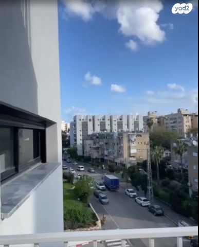 דירה, מעפילי אגוז 31, נווה חן, תל אביב יפו