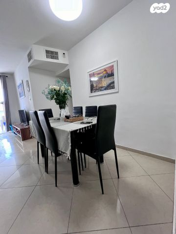 דירה, דוד ניב 16, נווה זאב, נאות אילן, באר שבע